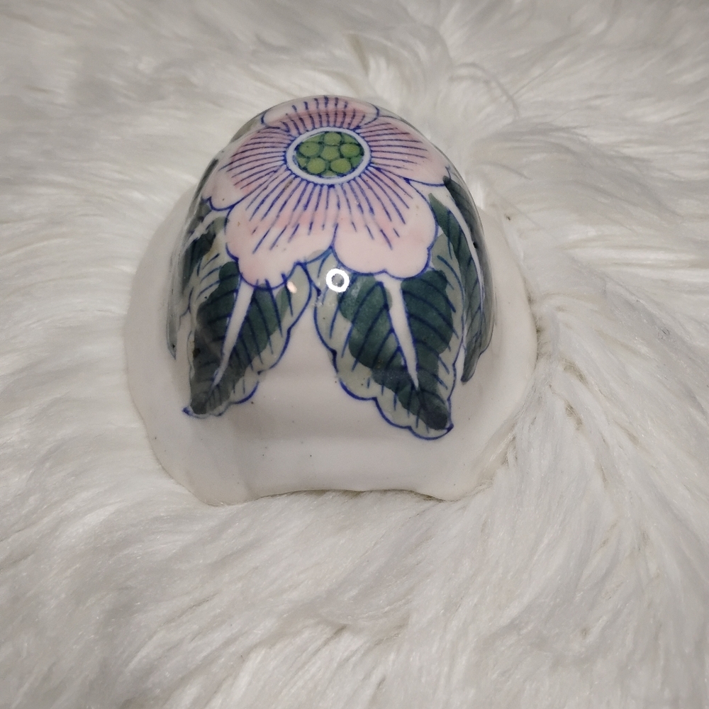 Beautiful turtle shell decor - Picture 5 of 8